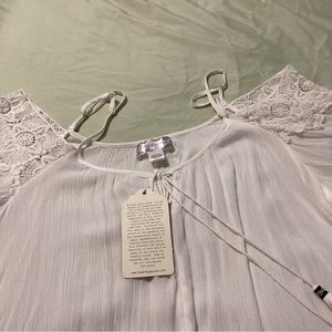 Off shoulder Ivory top
